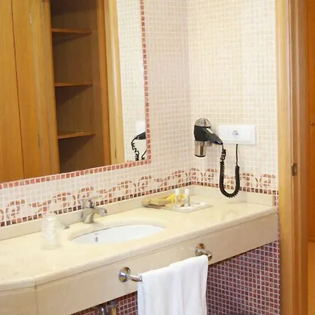 Hotel Hotel Room 2*