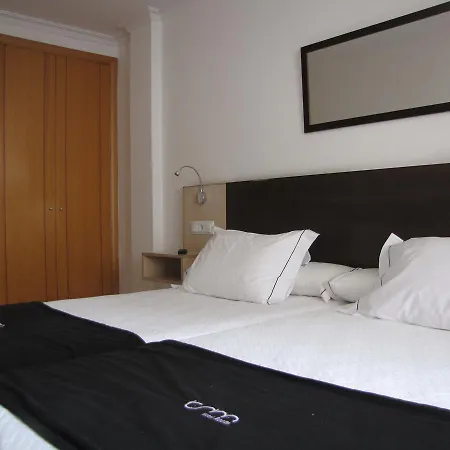 ホテル ホテルルーム ポンテベドラ