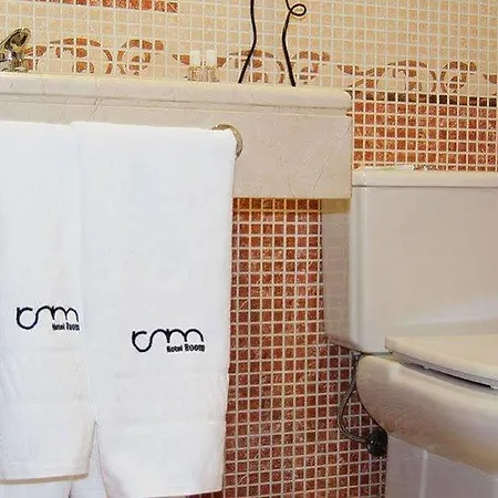 Hotel Room Ποντεβέντρα