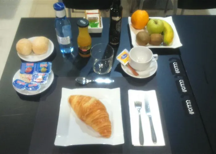 מלון Hotel Room 2*